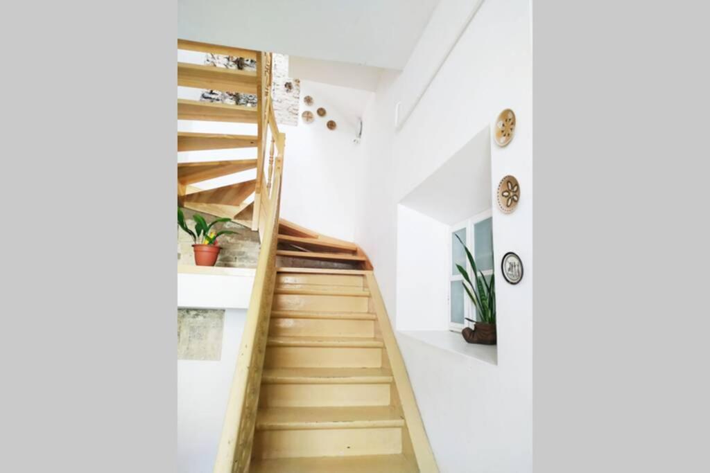 Private Sauna & 4 Bedrooms Old Town Rooftop Apartment VNO Eksteriør bilde