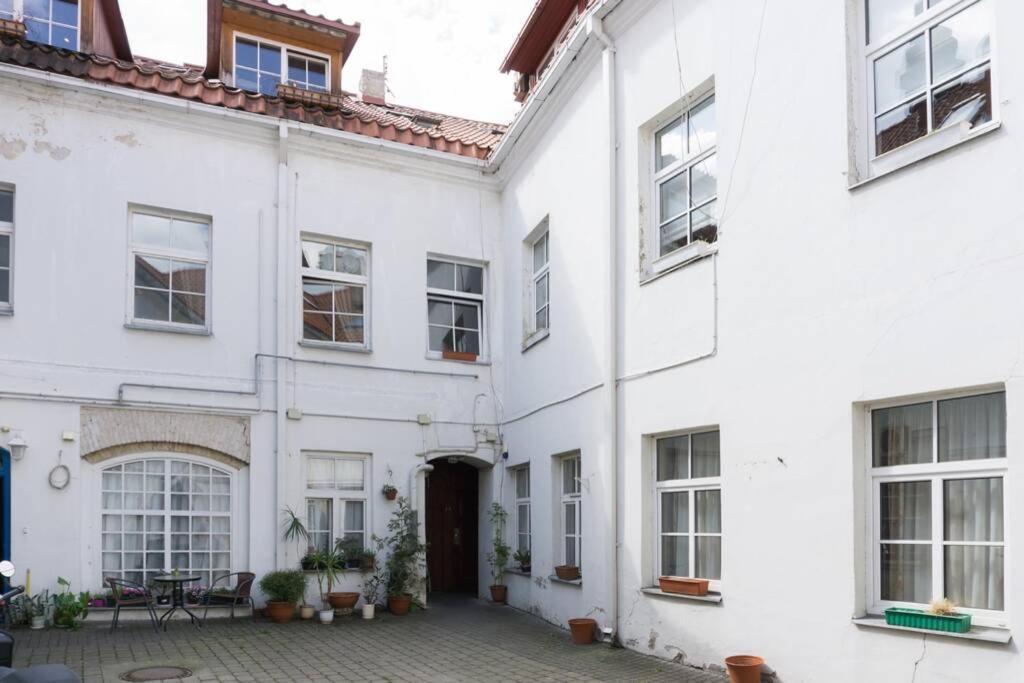 Private Sauna & 4 Bedrooms Old Town Rooftop Apartment VNO Eksteriør bilde