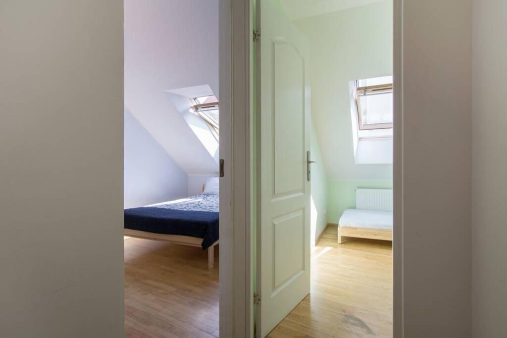 Private Sauna & 4 Bedrooms Old Town Rooftop Apartment VNO Eksteriør bilde